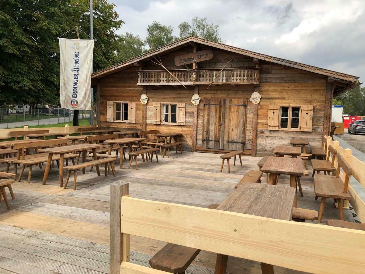 Oktoberfest Wiesn Camp Lodge Mnichov Exteriér fotografie